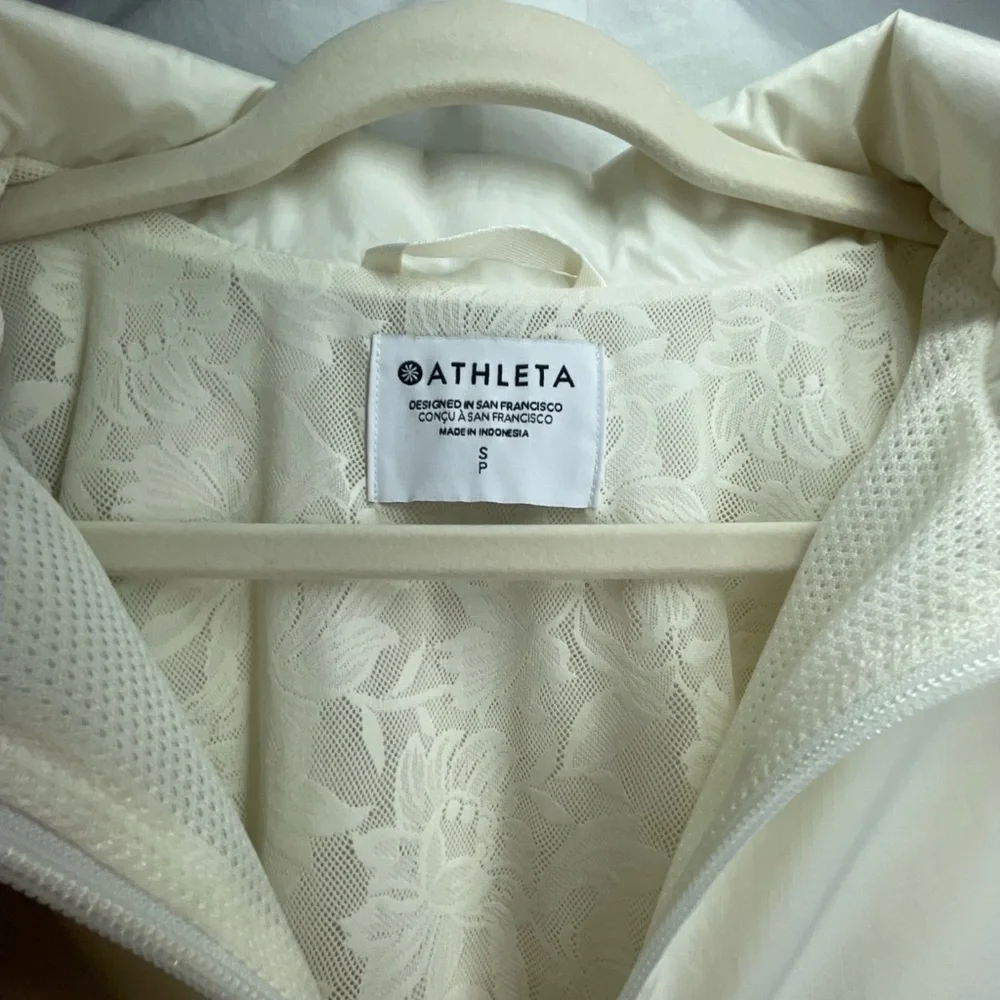 ATHLETA Sightseer Lace Jacket in Magnolia White Size S​​